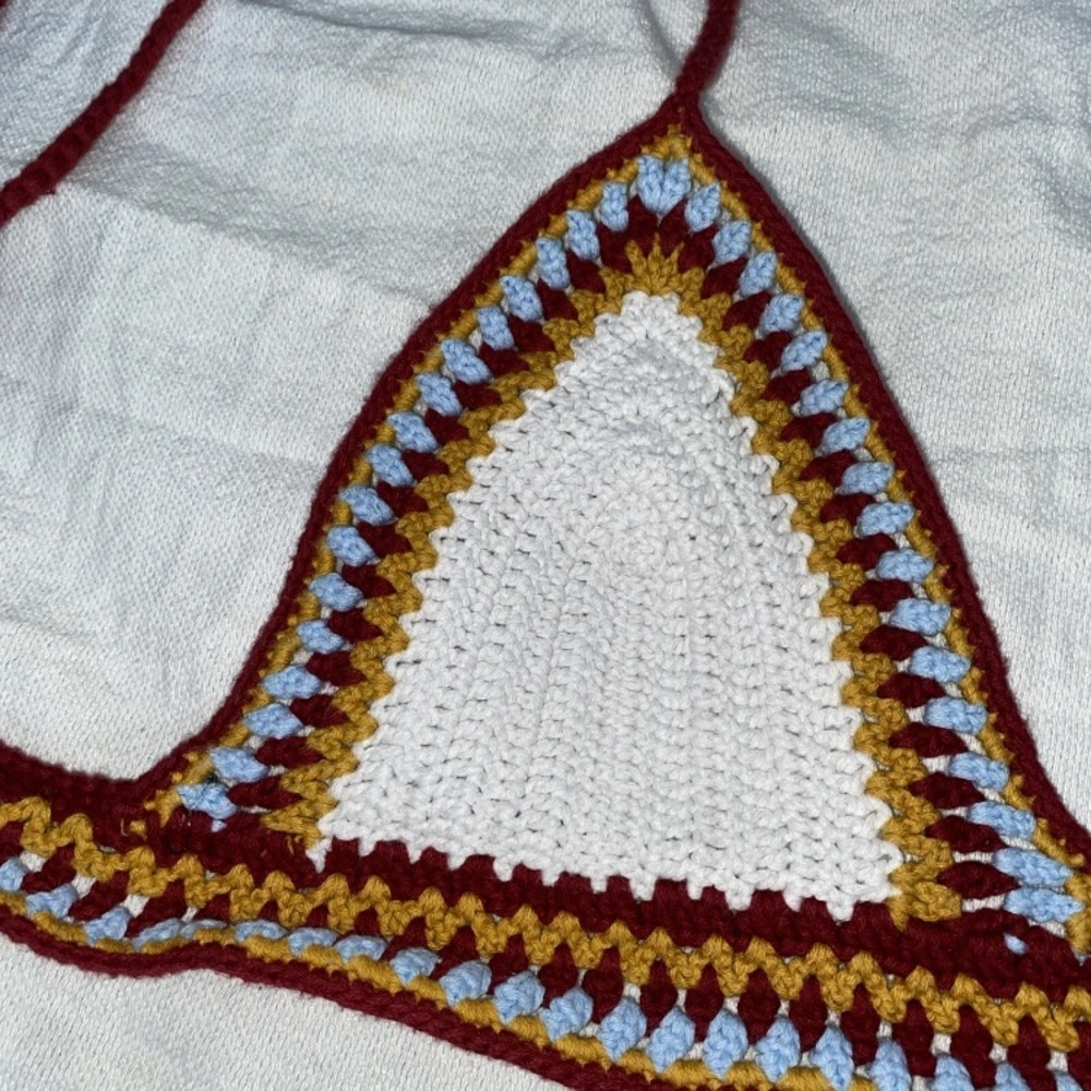 Forever 21 Crochet Bikini Top Size M Festival Wear - Picture 3 of 8